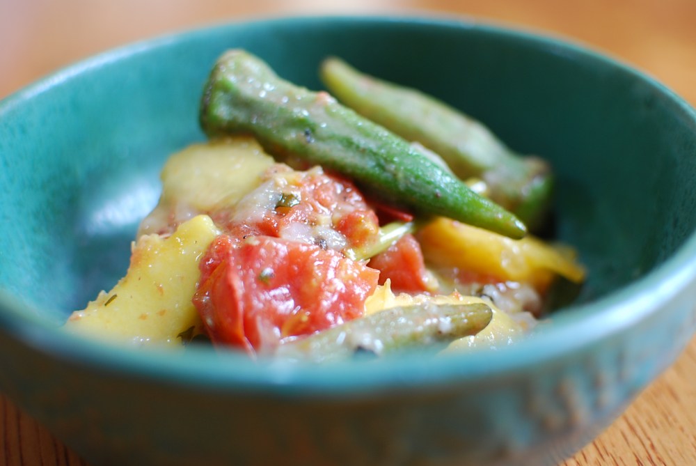 August chicken-okra stew